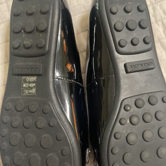 EUC Coach black patent leather loafer - Picture 3 of 8